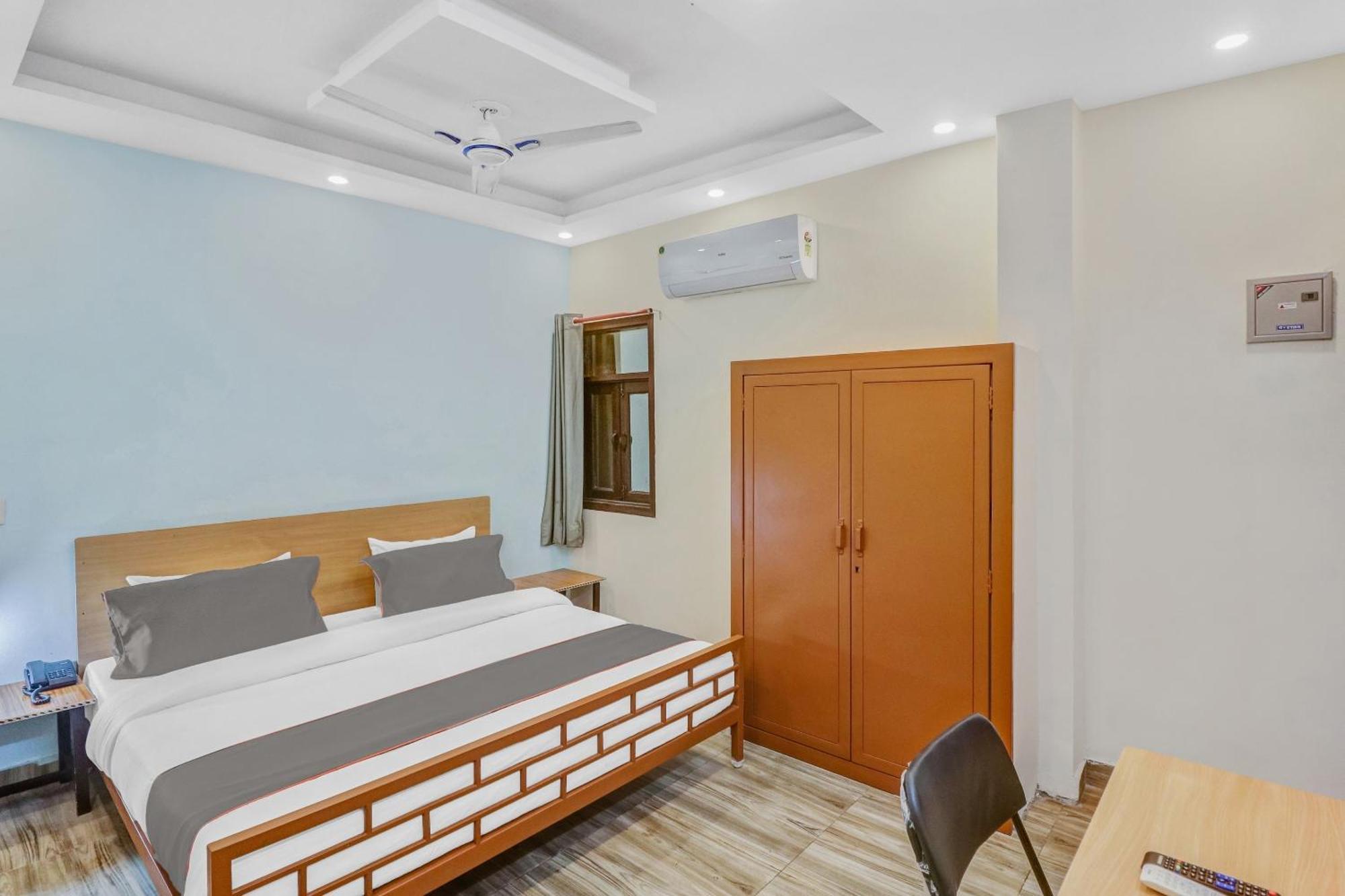 Super Capital O Moody Inn Delhi  Eksteriør billede