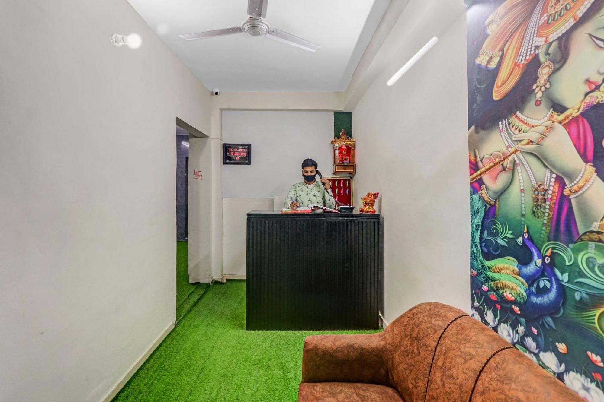 Super Capital O Moody Inn Delhi  Eksteriør billede